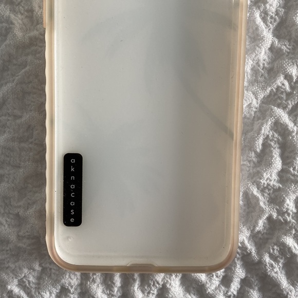 Lightly used iPhone 7/8 case. - Picture 6 of 6